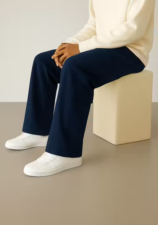 Trendy Men's Corded Cargo