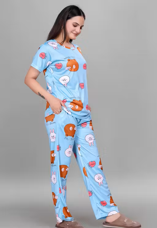 Fashionable Trendy Women's Nightwear