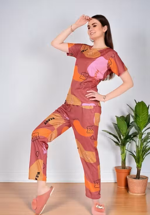 Fashionable Trendy Women's Nightwear